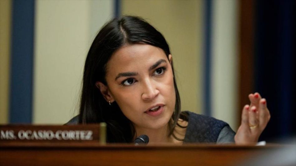 Alexandria Ocasio-Cortez: EEUU da un cheque en blanco a Israel para la atrocidad