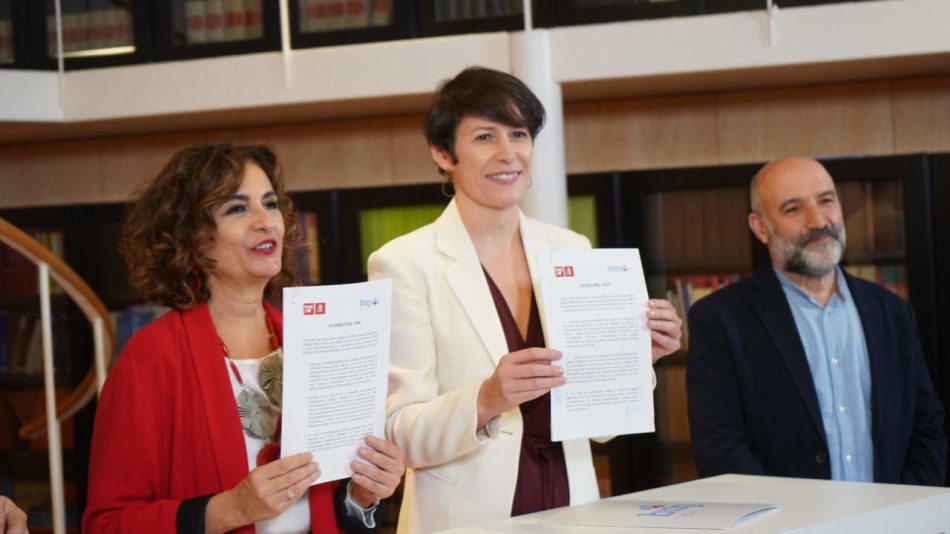 Galiza gaña co acordo de investidura asinado polo BNG