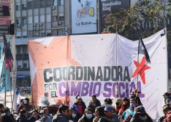 FOL, OLP-Resistir y Luchar, y el MULCS, organizaciones de la Coordinadora por el Cambio Social, frente al triunfo de la ultraderecha en Argentina