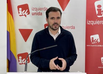 Garzón advierte que el nuevo Gobierno de coalición que reclama respaldar debe ser capaz de “corregir lo que nos dejó vulnerables ante la amenaza de la derecha y la extrema derecha”