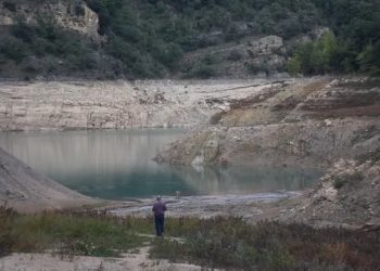 Preemergència per sequera: front comú de les entitats veïnals, socials i ambientals per denunciar la mala gestió de l’aigua per part del Govern