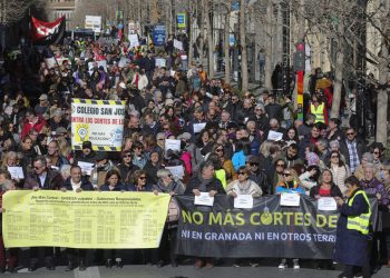 Podemos pide a la Comisión Europea que actúe ante los centenares de cortes de luz de Endesa en Granada