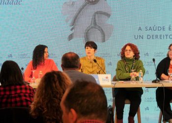 Ana Pontón: “Quero ser a presidenta que defenda a saúde dos galegos e as galegas e poña fin a 14 anos de recortes na sanidade”