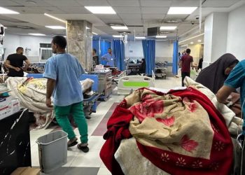 Israel secuestra al director de un hospital en el norte de Gaza