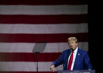 Trump: “Yo no soy un insurrecto, lo es el corrupto de Biden”