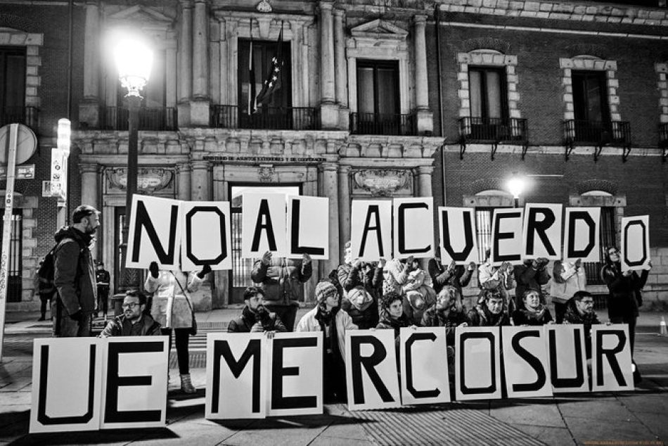 Sumar pide aplazar el acuerdo comercial Mercosur-UE para garantizar la protección de los derechos humanos y ambientales