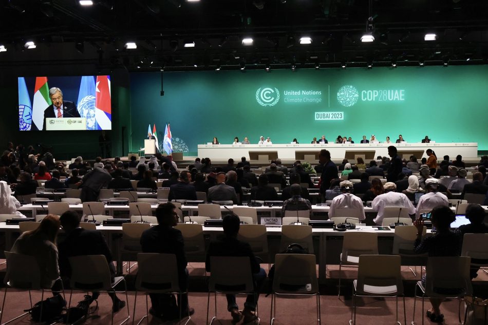 Ecologistas advierte que ni el acuerdo de las pérdidas y los daños ni el discurso de Sánchez en el arranque de la COP28 convencen a la sociedad civil