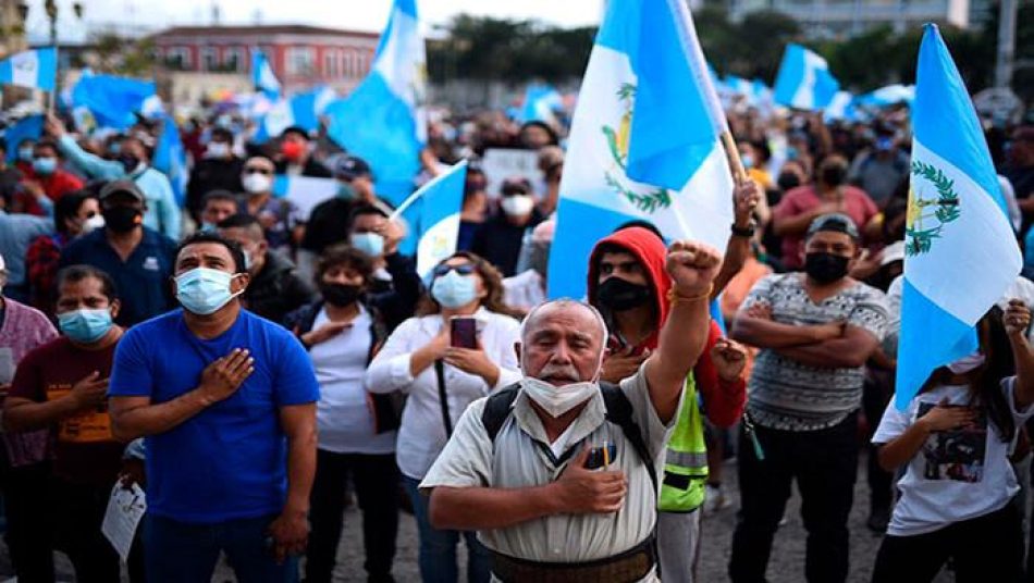 Marcha pacífica en Guatemala por democracia, justicia y verdad