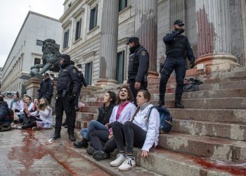 CGT denuncia las detenciones de activistas climáticos y manifiesta su solidaridad con los detenidos