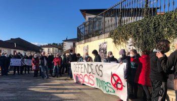 Veciñanza e colectivos concéntranse este domingo en Vilar de Barrio fronte a ameaza eólica