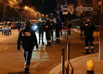 Investigan por terrorismo el ataque que dejó un muerto en París