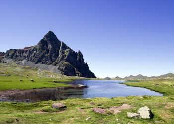 Se convoca una cadena humana por el Parque Natural de Anayet que dará fin al IX Congreso Confederal de Ecologistas en Acción en Zaragoza