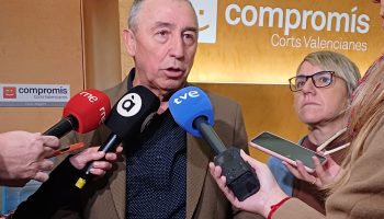 Compromís exige un plan de choque inmediato que acabe con el “caos” en las ITV valencianas
