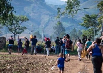 Honduras no impondrá sanciones a los migrantes que crucen el país