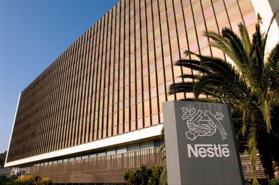 Concentració a Nestlé España pel desbloqueig de  la negociació dels convenis col·lectius