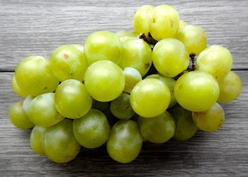 Supermercados en Navidad: El precio de las uvas se ha disparado hasta un 227% en los últimos dos meses