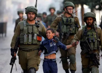 Las tropas israelíes violaron a un niño palestino que mantenían detenido