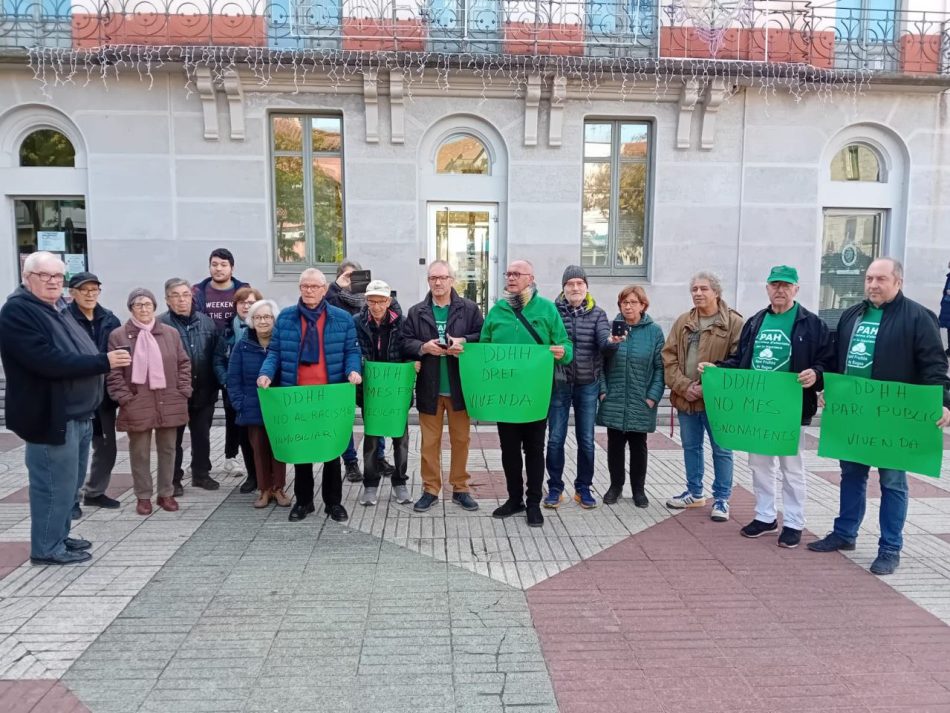 PAH: » El derecho a la vivienda se vulnera en España»