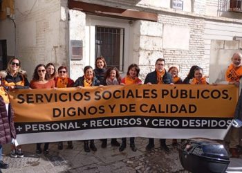 Servicios sociales de Granada exige la creación de 92 plazas prometidas por el Ayuntamiento