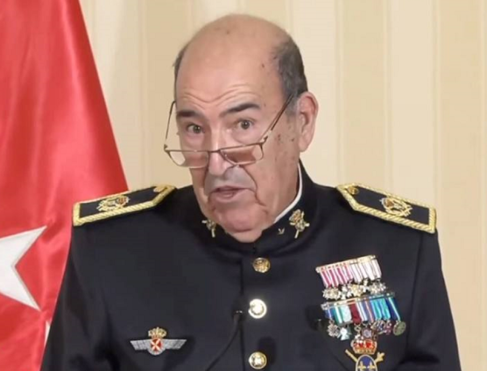 Santiago pide a Defensa en el Congreso que diga “qué medidas tomará” sobre militares de uniforme como el general que llama indeseables malnacidos’ a todos los que no apoyan al PP