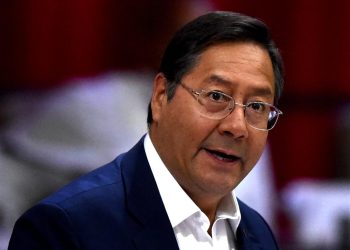 Presidente de Bolivia saluda a Cuba en aniversario de la Revolución