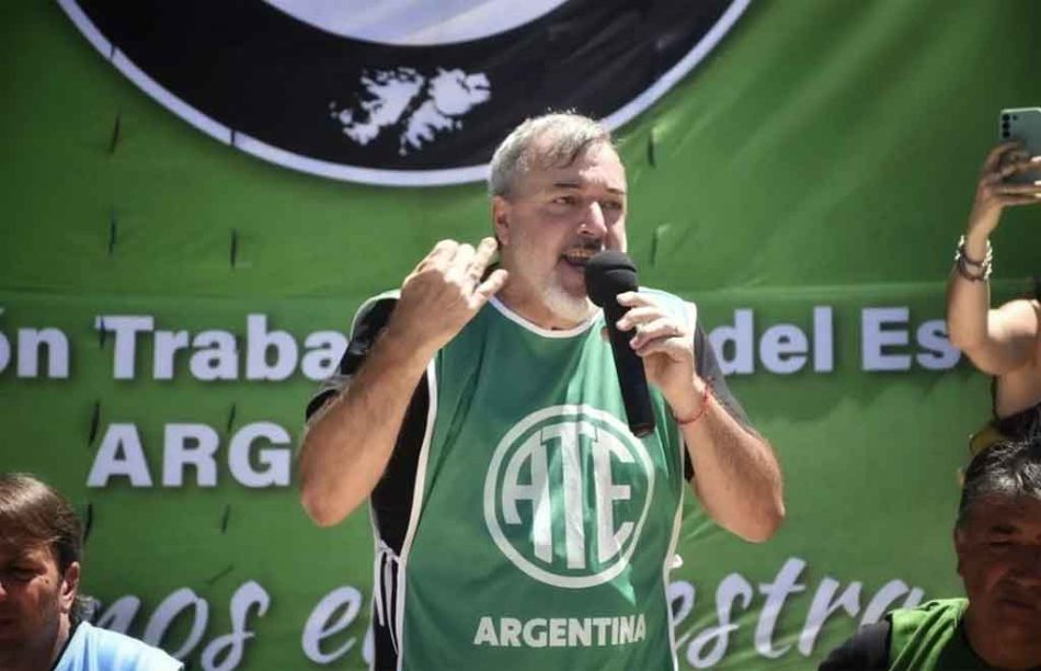 Organizaciones sindicales se adhieren a la convocatoria de huelga en Argentina ente las medidas de Milei