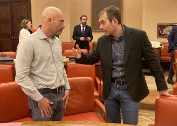 Toni Valero desmonta con un dato en el Congreso la ‘preocupación’ del PP por los derechos de los menores migrantes: “la Junta cerró en Algeciras el único centro público para atenderlos”