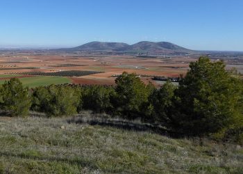 Rechazo al plan de Quantum Minería para explorar tierras raras en Ciudad Real: el proyecto «Neodimio» activa la movilización social y Sí a la Tierra Viva anuncia que presentará alegaciones