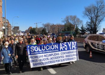 Las asociaciones vecinales de Latina reclaman que el soterramiento de la A5 llegue hasta la Avenida de Los Poblados