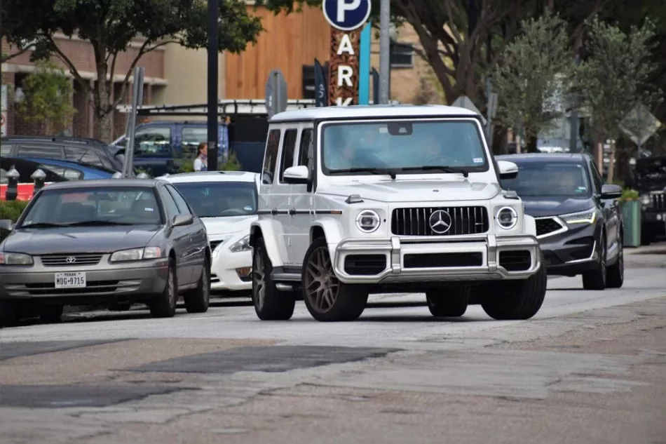 Es necesario limitar los coches gigantes en las ciudades