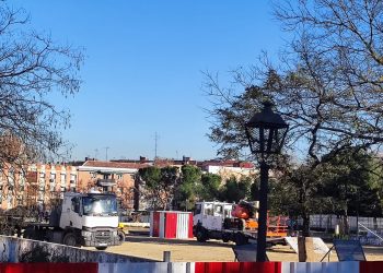 Concentración de protesta ante los planes de la Comunidad de Madrid de colocar una tuneladora al lado del colegio público Perú, el 13 de enero