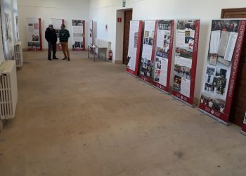 La Casa de Cultura de Estella acoge mañana jueves una visita guiada a la exposición sobre los cien años de comunismo en Navarra