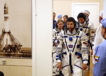 El cosmonauta Oleg Kononenko establece un nuevo récord mundial de estancia en el espacio