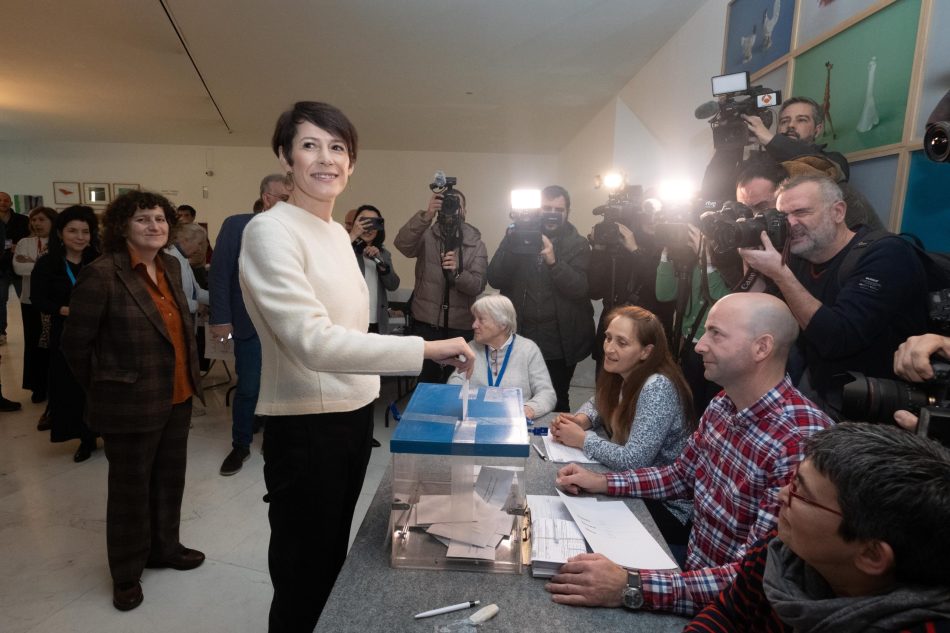 Arrancan las elecciones en Galicia con el escenario más abierto desde 2009
