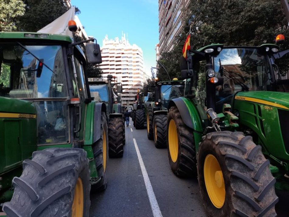 Izquierda Unida de Castilla-La Mancha apoya las reivindicaciones en el sector agrícola y ganadero