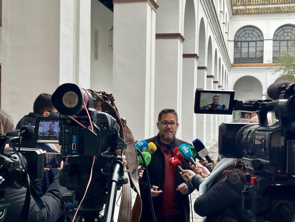 Adelante Andalucía solicita al Defensor de la Infancia que intervenga por el adoctrinamiento del PP en las aulas