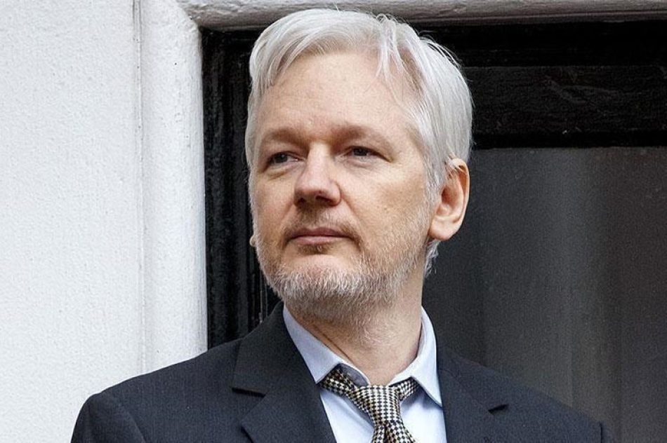 Relatora de ONU pide a Reino Unido detener extradición de Assange