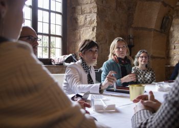 Isabel Rodríguez: “Garantizar el acceso a la vivienda en el medio rural es una prioridad para el Gobierno”