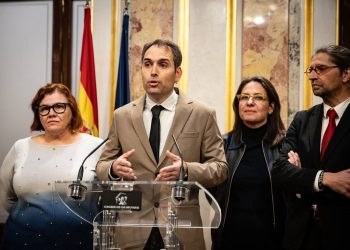Toni Valero defiende en el Congreso una declaración de Sumar por el 28F que reconoce la “movilización histórica andaluza por más libertad, igualdad y más democracia” pero que el PP veta
