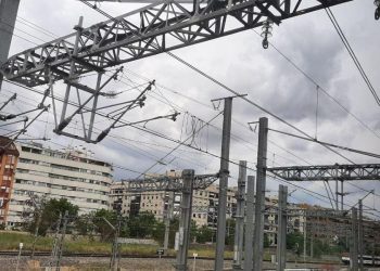 CCOO transmite su rechazo a la externalización del mantenimiento de instalaciones de electrificación en Adif