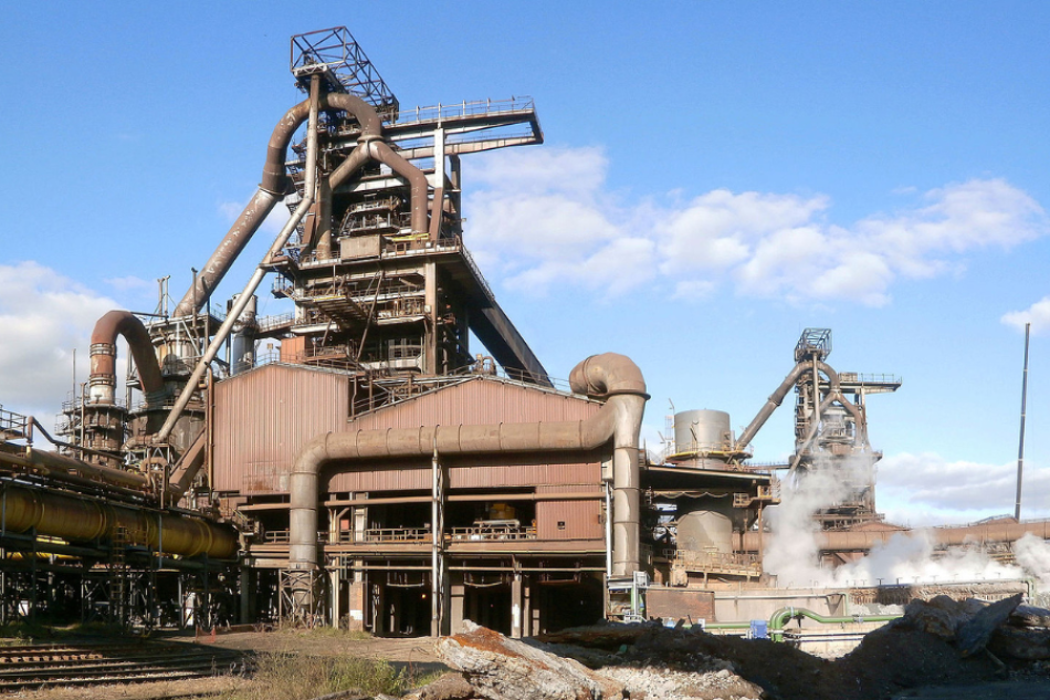 IIDMA lleva a los tribunales al Gobierno de Asturias por consentir a ArcelorMittal contaminar más de lo permitido