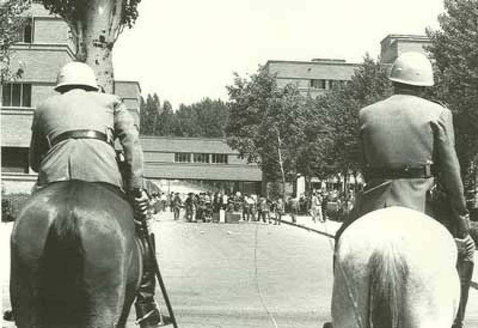 Refriegas universitarias de 1956: La universidad rompe con el franquismo