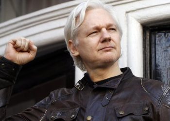 La esposa del fundador de Wikileaks, Stella Assange, advierte que su marido morirá si es extraditado a EE.UU.