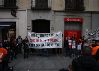 Madrid se levanta contra los fondos buitre