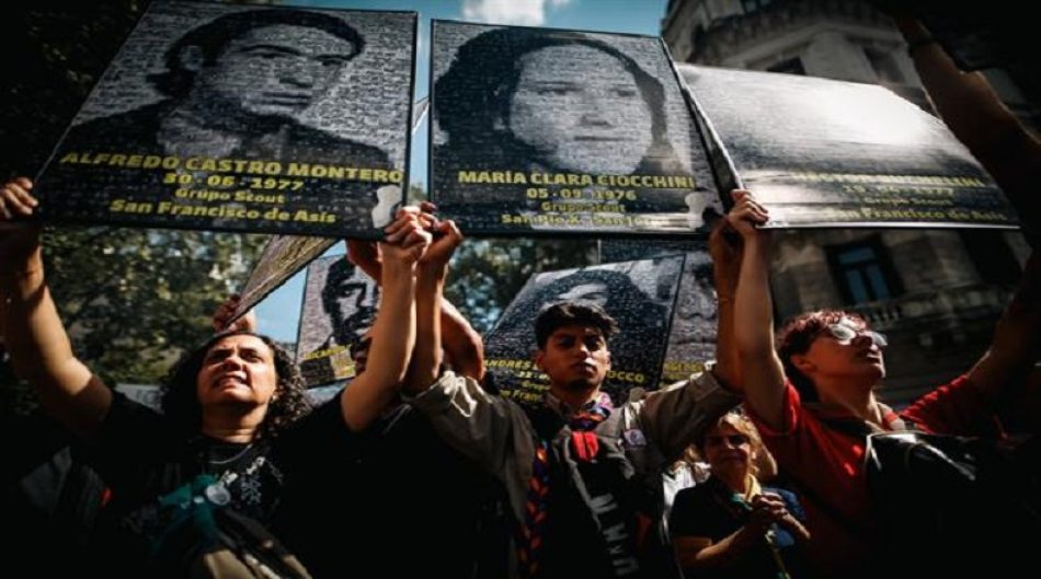 Argentinos se movilizan por la memoria y contra el negacionismo