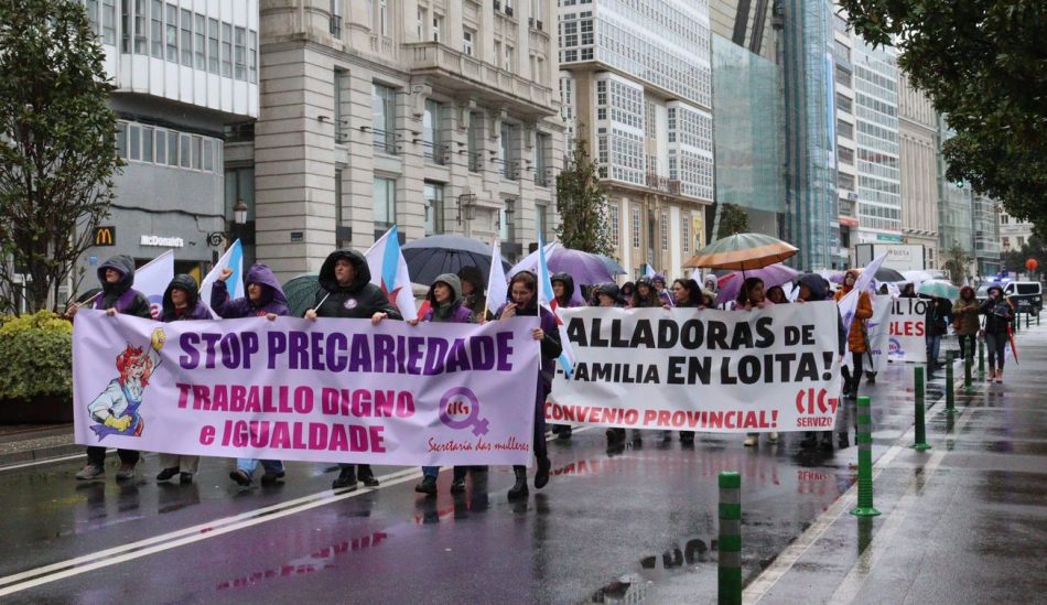 As mulleres da CIG claman contra a precariedade, a escravitude do século XXI