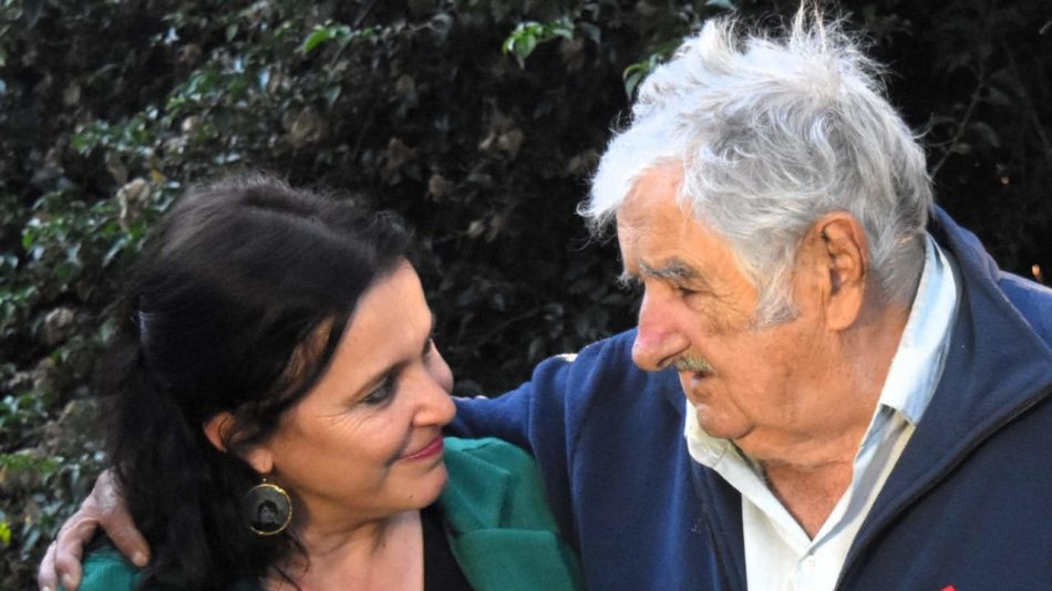 Ana Miranda traslada a Pepe Mujica o agradecemento polo seu apoio ao BNG