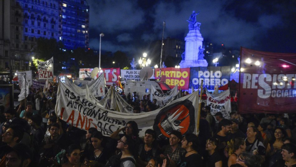 Paro docente en Argentina: el gremio toma las calles contra los recortes de Milei