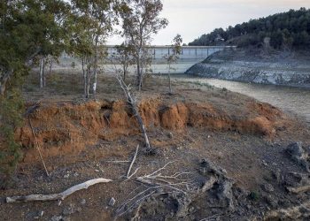 El agua que no cae del cielo en Cataluña