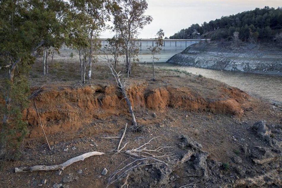 El agua que no cae del cielo en Cataluña